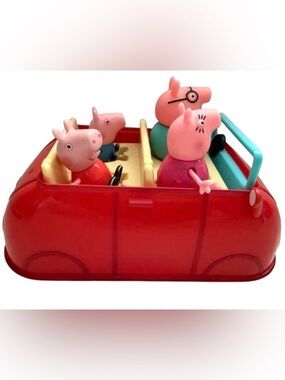Peppa Pig Talking Moving Red Car Plus 4 Figures